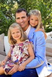 西班牙网红夫妇瓜在那吃,揭秘西班牙网红夫妇的美食之旅 第2张 西班牙网红夫妇瓜在那吃,揭秘西班牙网红夫妇的美食之旅 第2张